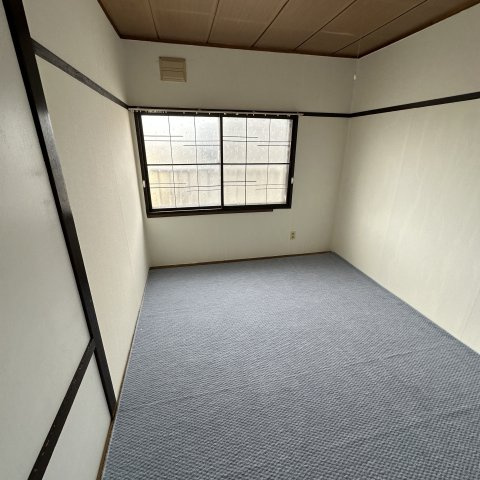 小林コーポの和室