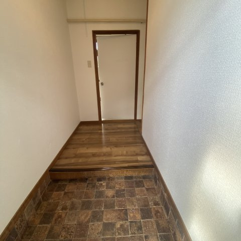 グランメゾン片倉1の玄関