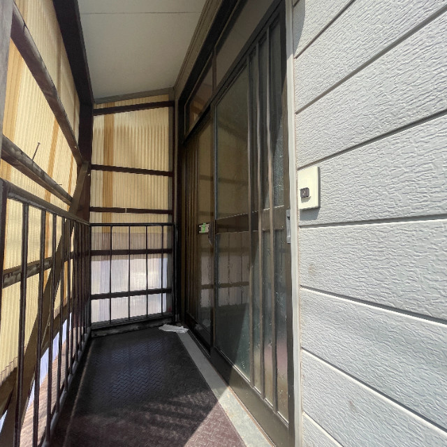 エヌエスハイツのエントランス