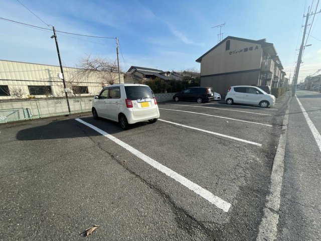 【駐車場】 | セジュール藤塚A | セジュール藤塚