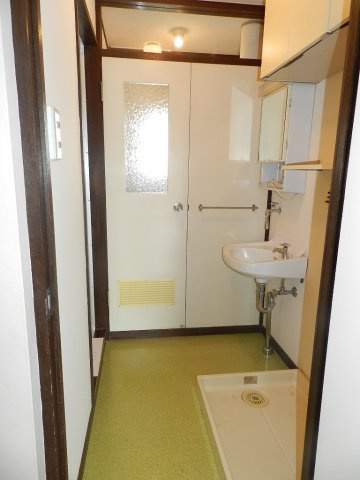 港北ハイツ１の洗面所