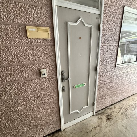 コーポスワンAのエントランス