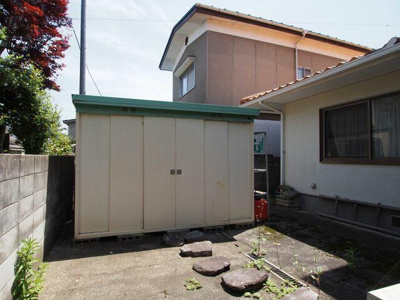 【設備】 | 中古戸建 上浜町 | 物置です。
