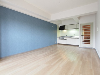 【居間・リビング】 | プレスト・コート壱番館