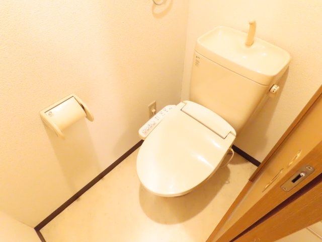 プルス新北野のトイレ