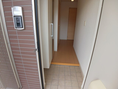 【玄関】 | ラ　コリエンテ