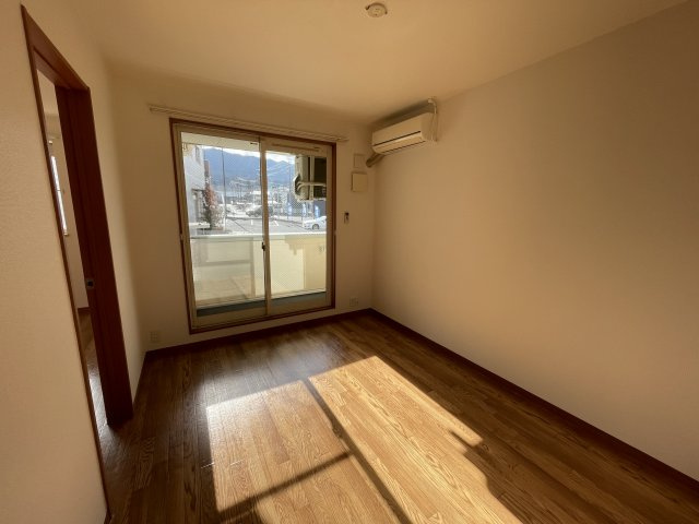 プライズ1の洋室