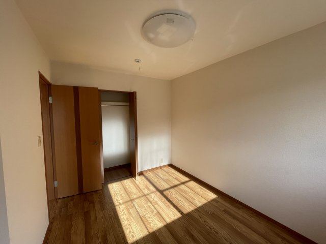 プライズ1の洋室