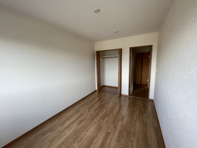 プライズ1の洋室