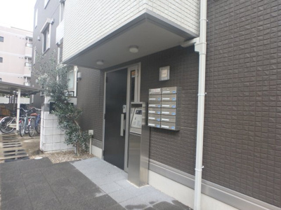 【エントランス】 | ピケルーナ西宮北口 | ゆとりのあるエントランスです