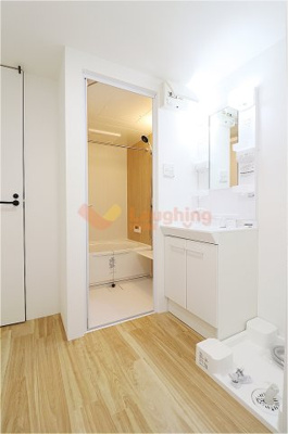 【洗面所】 | RENATUS　PRIMO | スペースが確保できる洗面所です