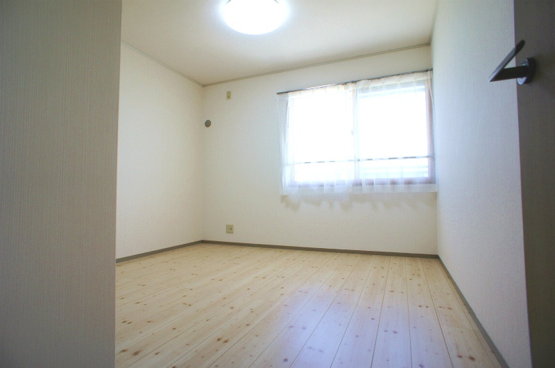 メルベーユ津福【キャッシュバック対象物件】の子供部屋|子供部屋です