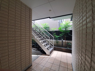 【エントランス】