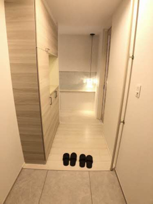 【玄関】 | シャーメゾンマヒナ