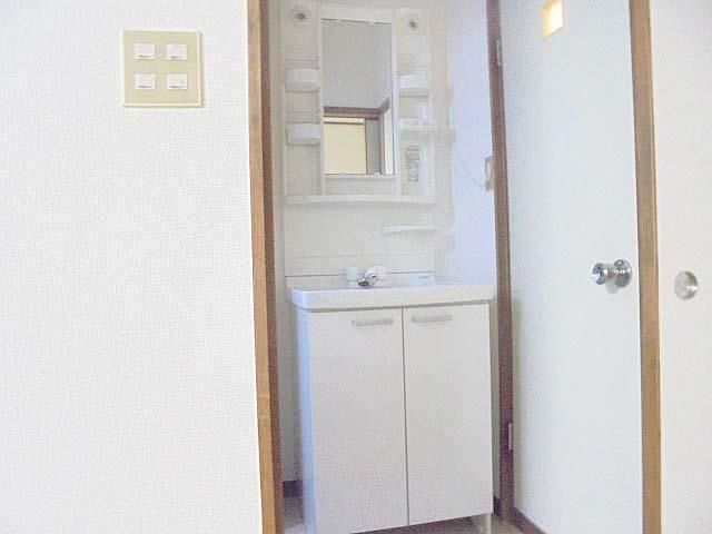 第２大久保ヤングハイツの独立洗面台