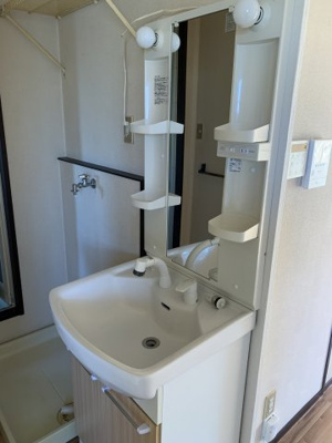 【洗面所】 | サンライフ高屋　A | 洗髪洗面化粧台　