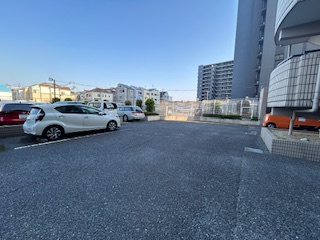 【駐車場】 | ロイヤル鶴見