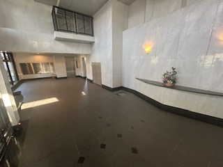 【ロビー】 | ロイヤル鶴見