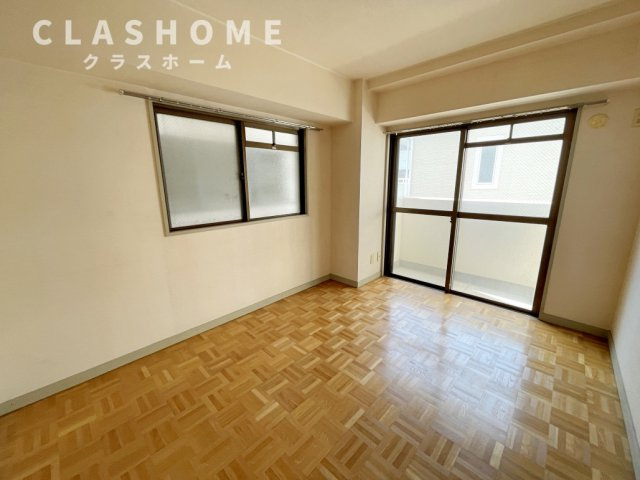 ファミーユおおぶの居間・リビング