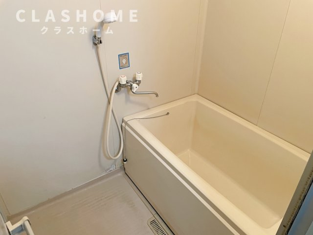 ファミーユおおぶの浴室