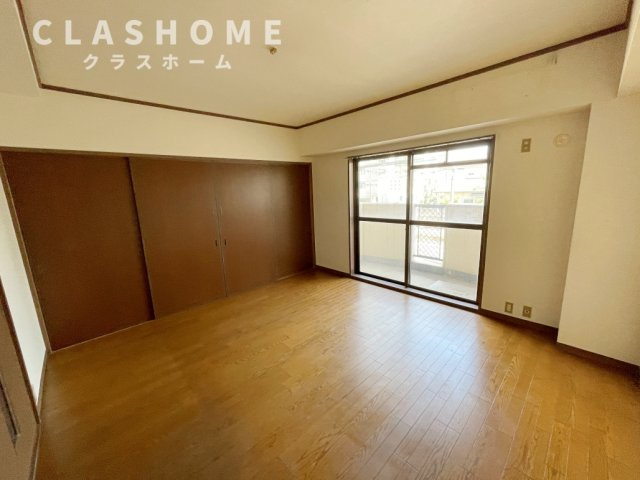 ファミーユおおぶの居間・リビング