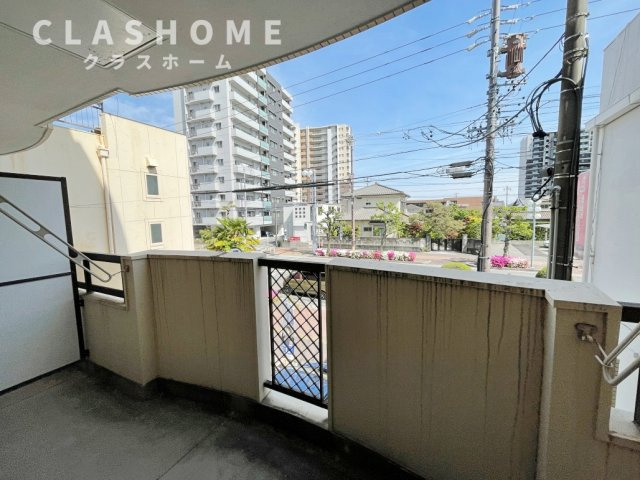 ファミーユおおぶのバルコニー