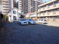 ヴィルヌーブ第二駐車場の画像