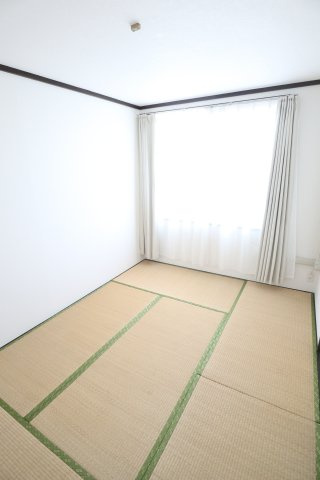 ムサシコーポの和室