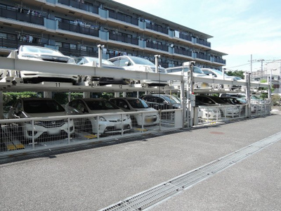 【駐車場】 | オガール川崎弐番館 | 機械式駐車場です。