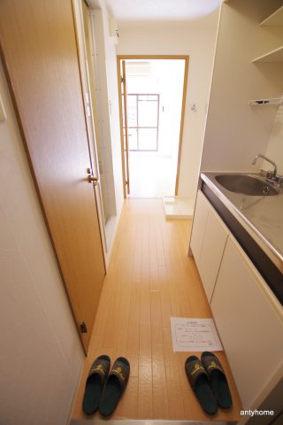 ローズコーポ天満東2　仲介手数料無料の玄関