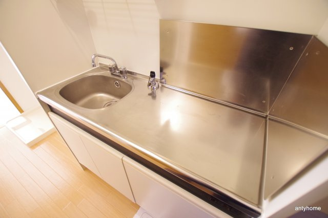 ローズコーポ天満東2　仲介手数料無料のキッチン