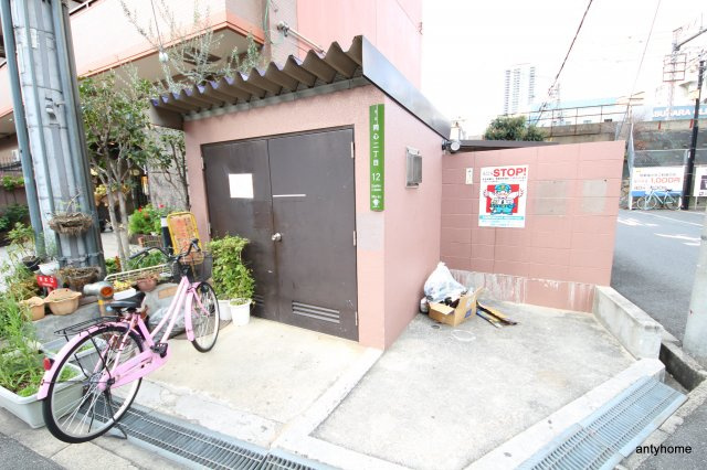 ローズコーポ天満東2　仲介手数料無料の駐車場