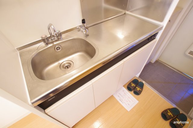 ローズコーポ天満東2　仲介手数料無料のキッチン