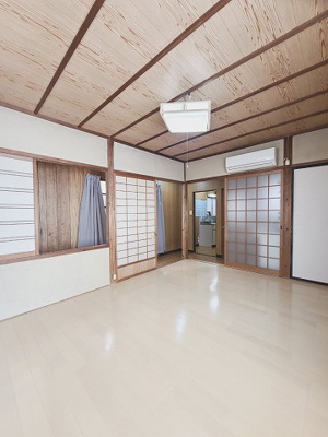 【居間・リビング】 | 原貸家