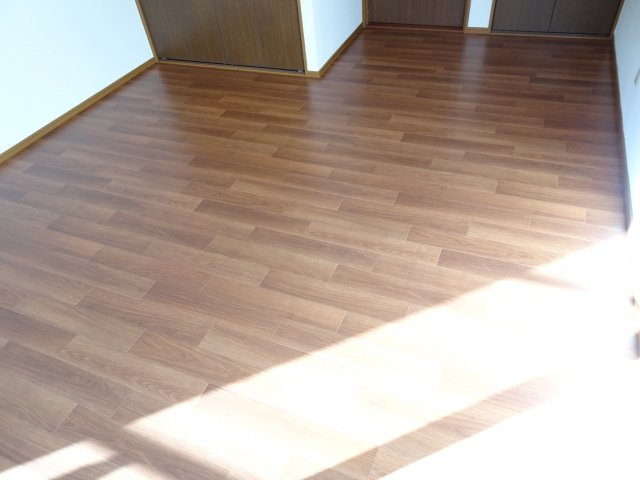 コーポミウラⅡの洋室