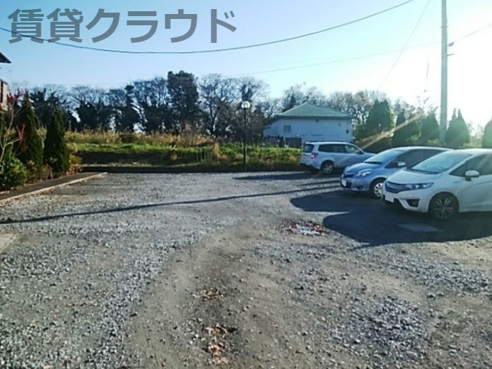 FELICE・青葉の杜Aの駐車場|駐車場があるので、車を買う予定の方も安心です