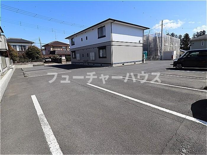 コンフォール　Ａ棟の駐車場