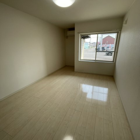 シャンブレット中島の居間・リビング