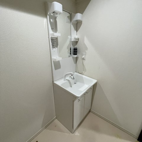 シャンブレット中島の洗面所