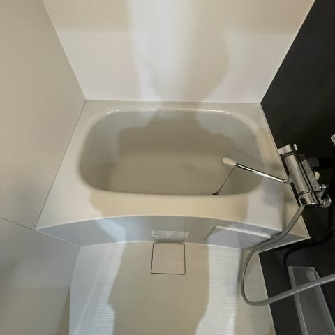 シャンブレット中島の浴室