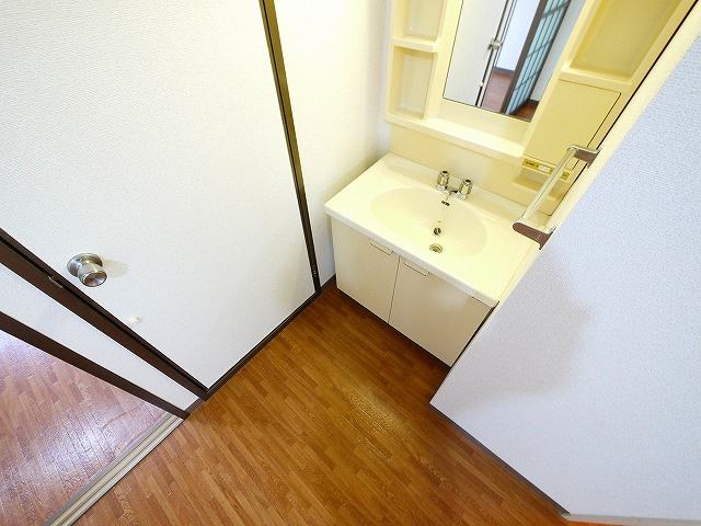 ヴィラージュ島田の独立洗面台|独立洗面台で身支度をすべて済ませてしまいましょう