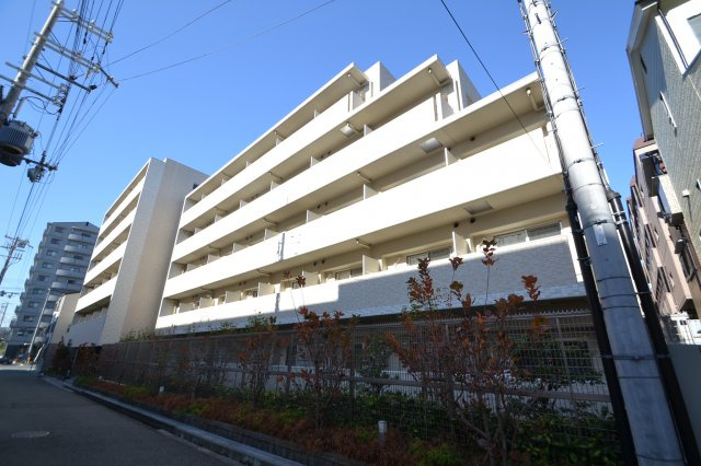 エル・セレーノ石屋川の外観