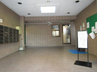 【エントランス】