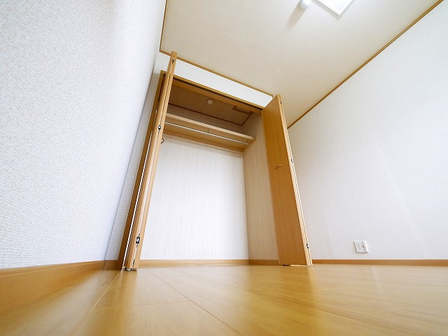 ソレアード白庭の収納|こまごまとしたものを収納できそうですね