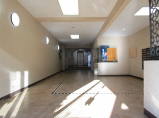 【エントランス】