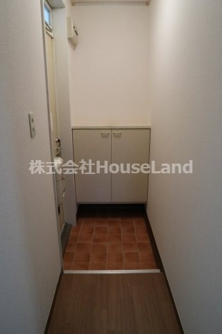 エル園村の玄関