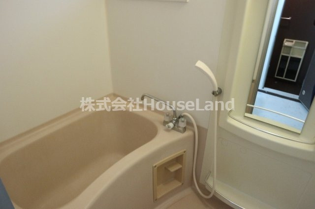 エル園村の浴室