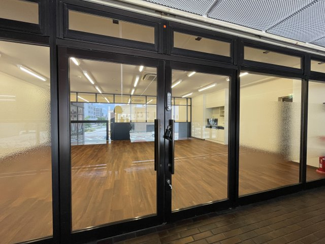 キャトルセゾンの玄関