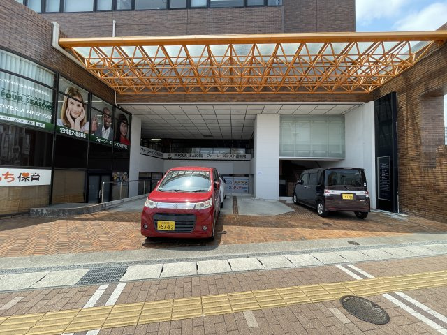 キャトルセゾンのエントランス