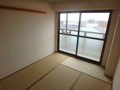 【和室】 | メゾンおかもと | 和室です